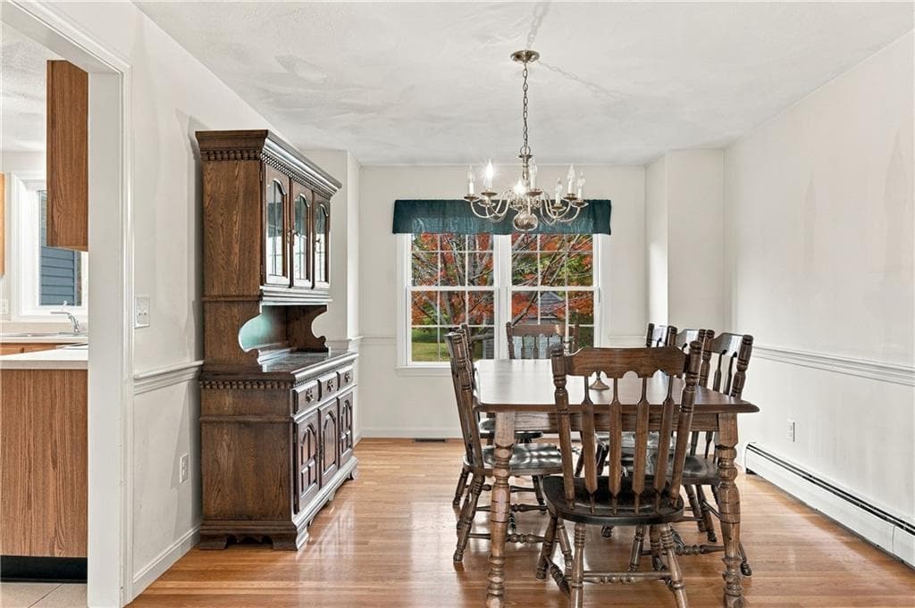 Single Family Residence at 16 Woodside Avenue, Cumberland, photo 18 of 45