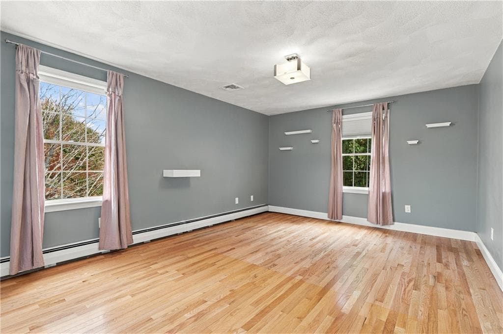 Single Family Residence at 16 Woodside Avenue, Cumberland, photo 35 of 45