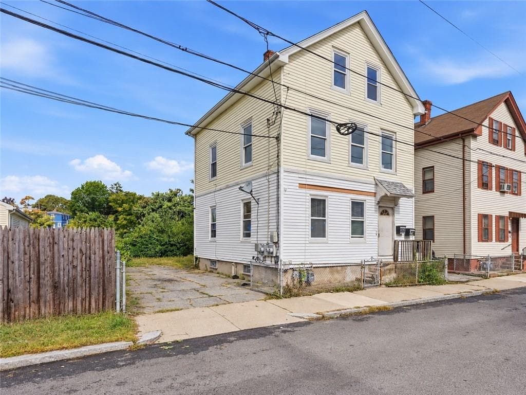 Multi Family at 18 20 Stone Street, Providence, photo 2 of 42