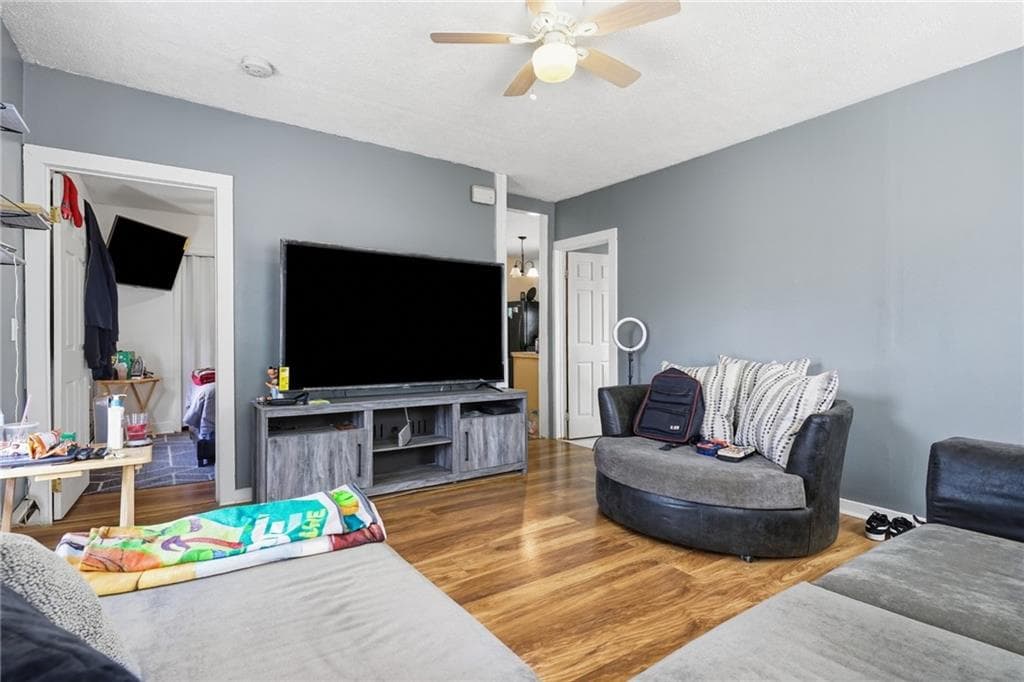 Multi Family at 18 20 Stone Street, Providence, photo 14 of 42