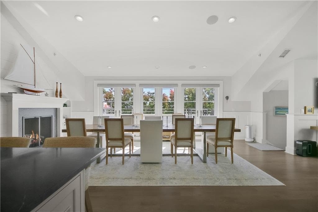 Condominium at 50 School Street UNIT 8, Newport, photo 9 of 50