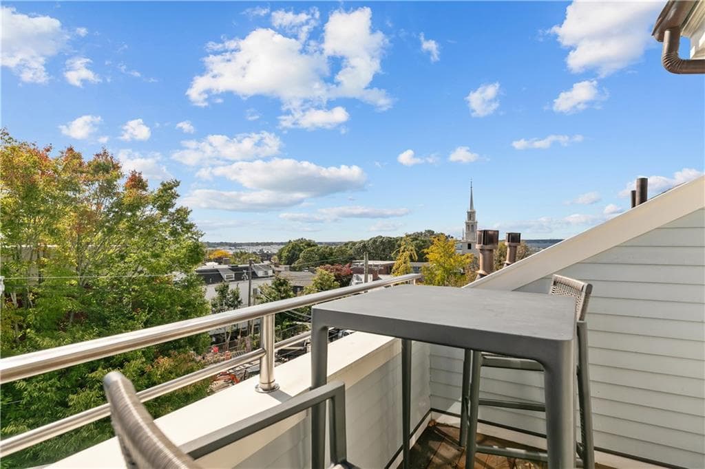 Condominium at 50 School Street UNIT 8, Newport, photo 14 of 50