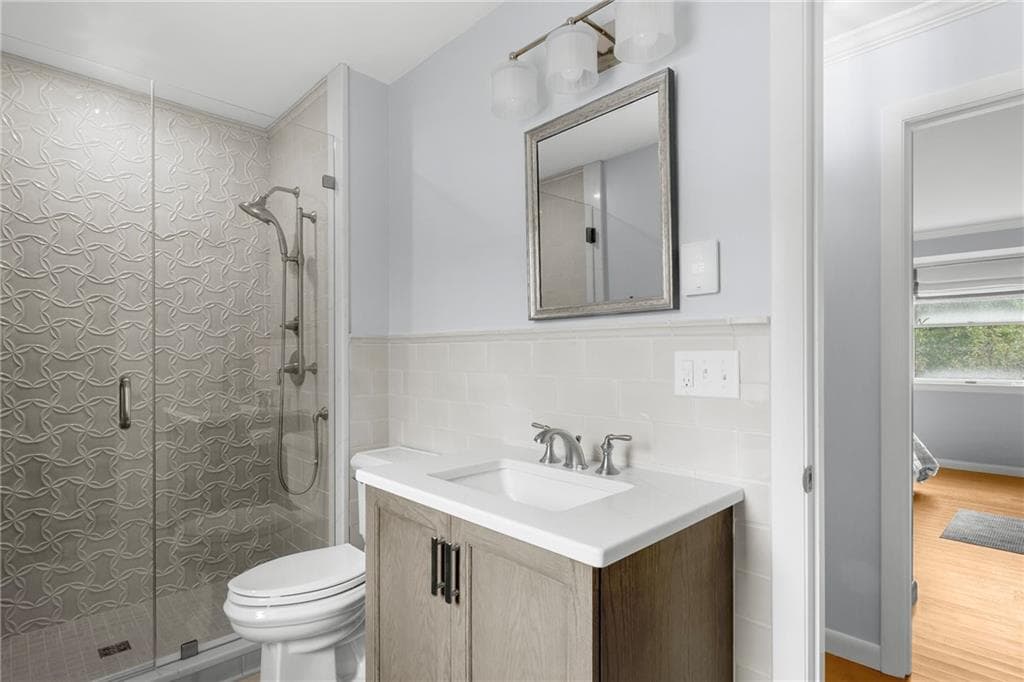 Condominium at 364 Bellevue Avenue UNIT D7, Newport, photo 23 of 35