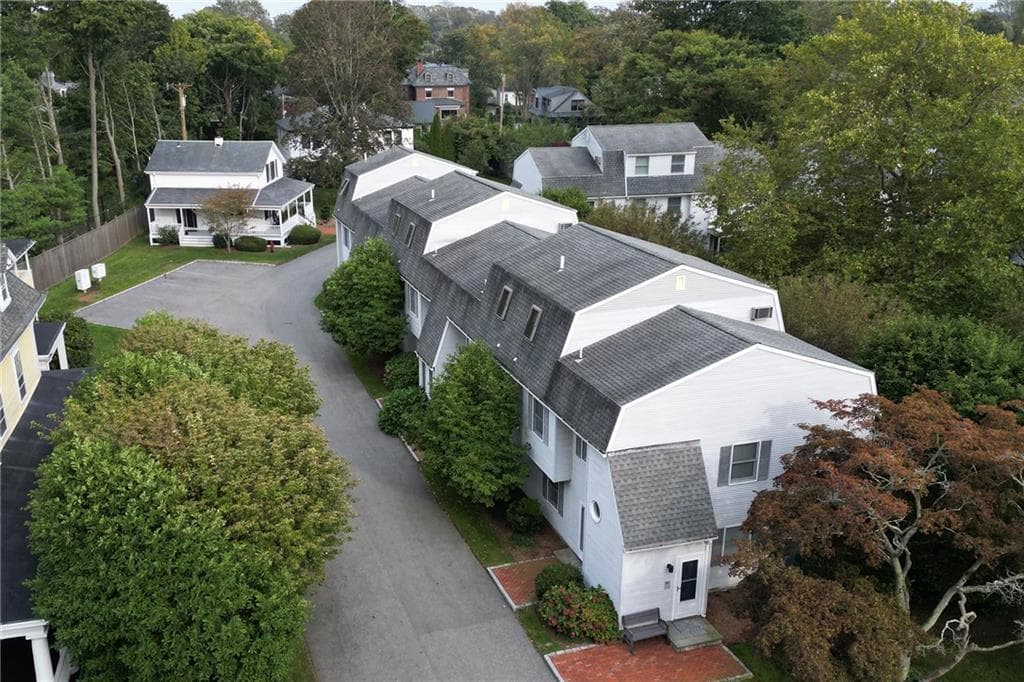 Condominium at 364 Bellevue Avenue UNIT D7, Newport, photo 27 of 35