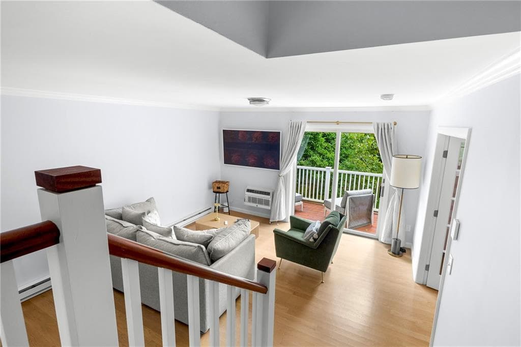 Condominium at 364 Bellevue Avenue UNIT D7, Newport, photo 12 of 35