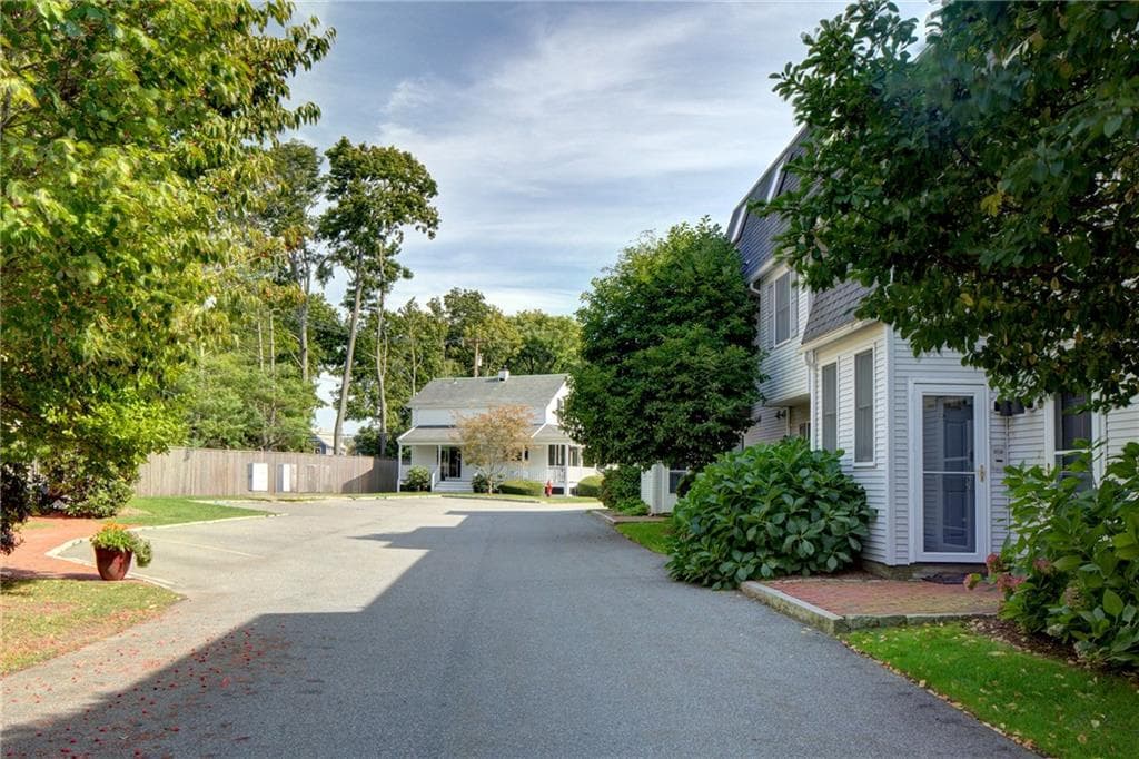 Condominium at 364 Bellevue Avenue UNIT D7, Newport, photo 26 of 35