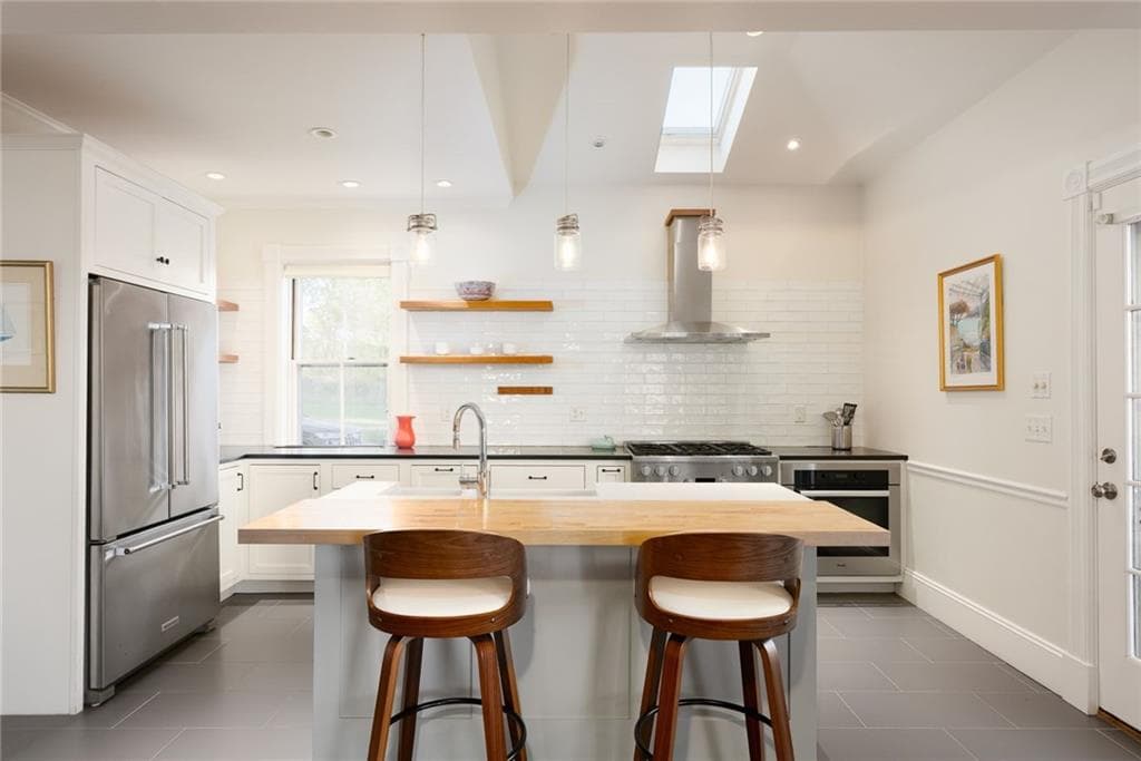 Single Family Residence at 60 Poppasquash Road, Bristol, photo 12 of 50