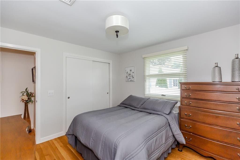 Single Family Residence at 14 Brookfarm Road, North Providence, photo 17 of 28