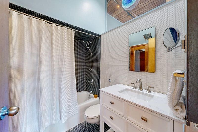 Condominium at 116 Chestnut Street UNIT J1, Providence, photo 18 of 22