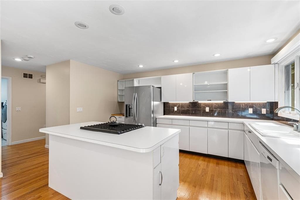 Single Family Residence at 9 Eagle Nest Drive, Lincoln, photo 14 of 50