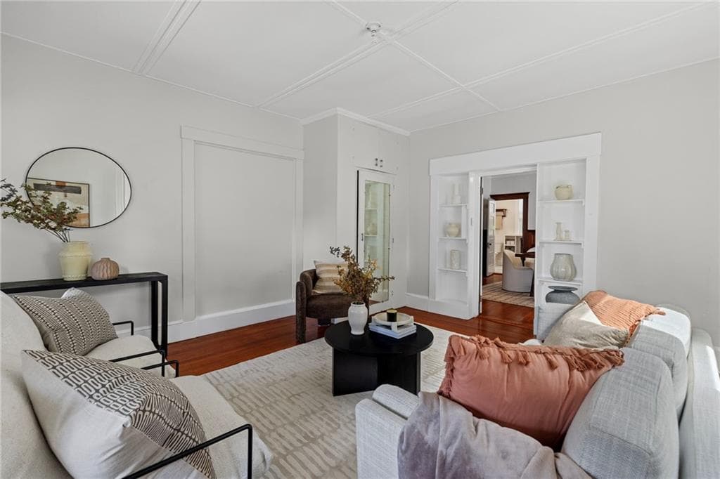 Single Family Residence at 15 Bradford Avenue, Newport, photo 20 of 50