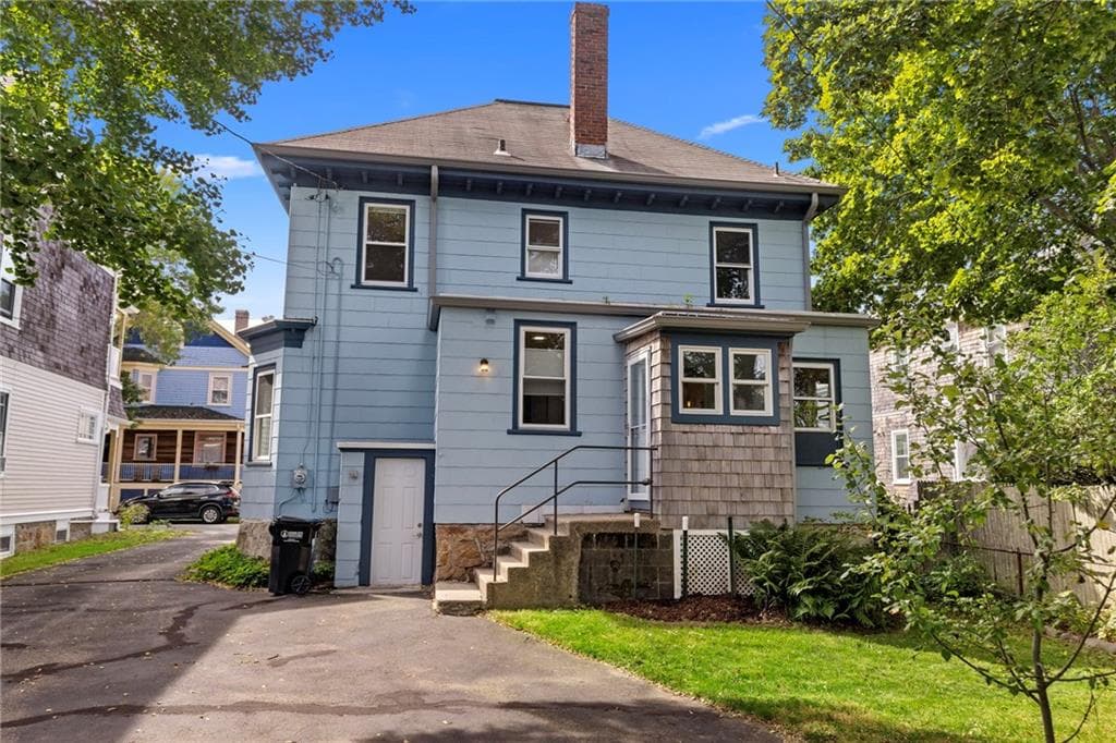 Single Family Residence at 15 Bradford Avenue, Newport, photo 45 of 50