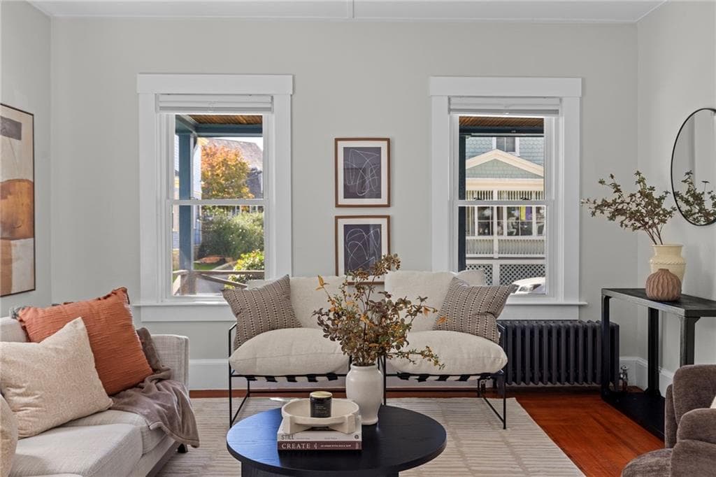 Single Family Residence at 15 Bradford Avenue, Newport, photo 18 of 50