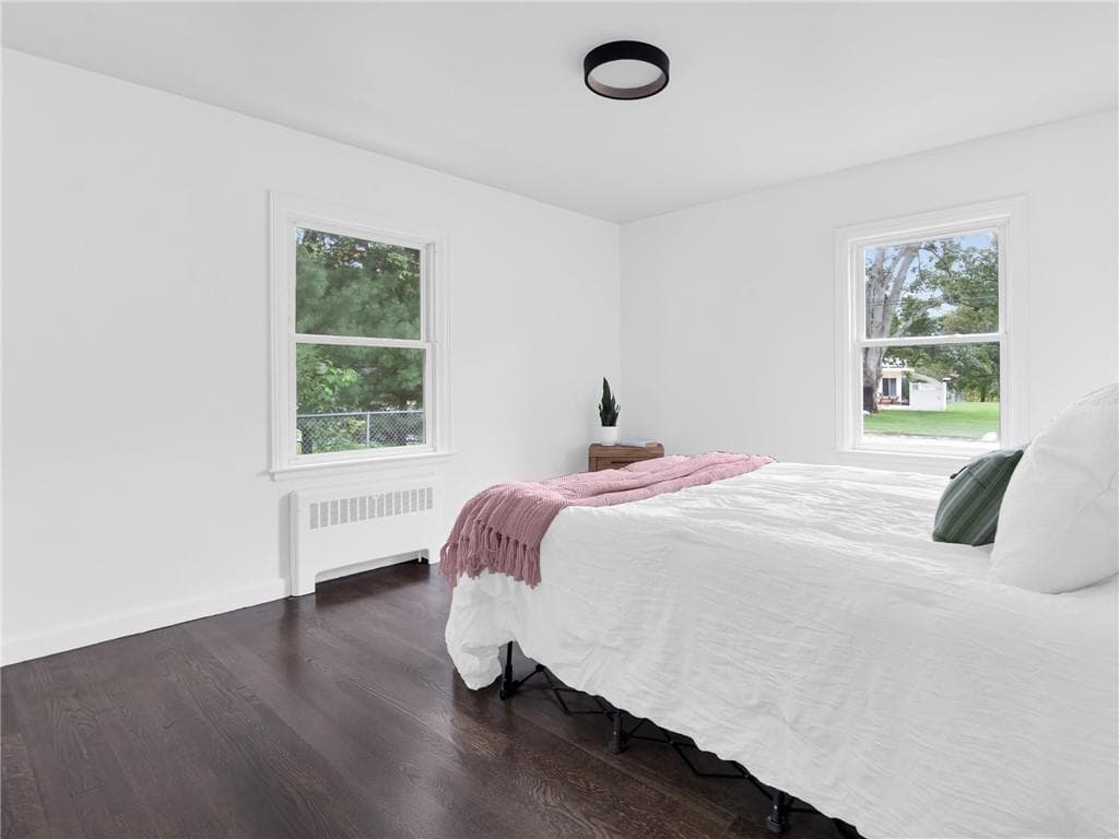 Single Family Residence at 5 Sweetfern Road, Warwick, photo 18 of 29
