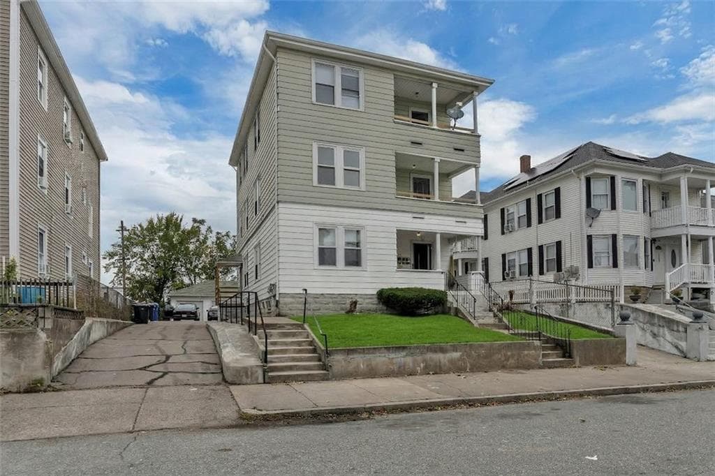 187 Sisson Street