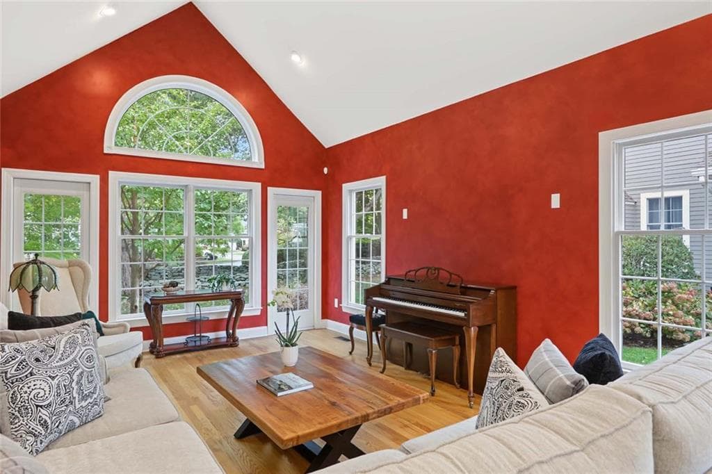 Condominium at 14 Seal Island Road UNIT 14, Bristol, photo 5 of 30