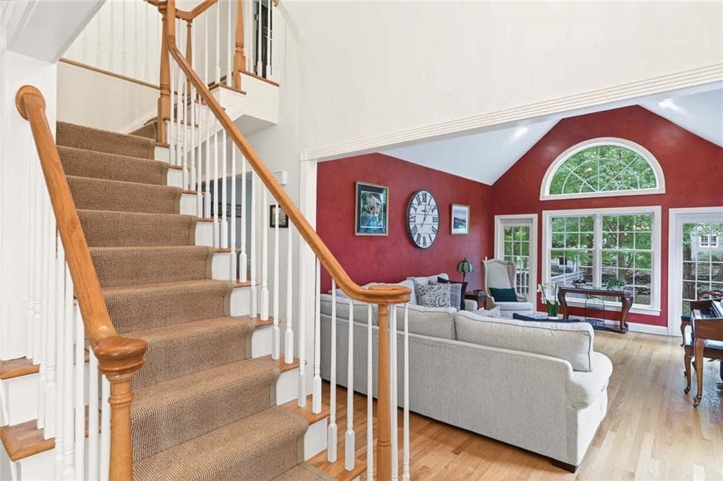 Condominium at 14 Seal Island Road UNIT 14, Bristol, photo 14 of 30