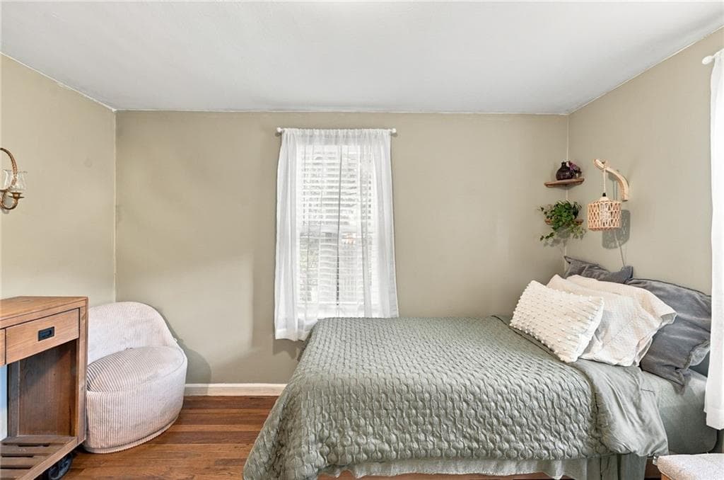 Single Family Residence at 87 Potowomut Road, Warwick, photo 20 of 38