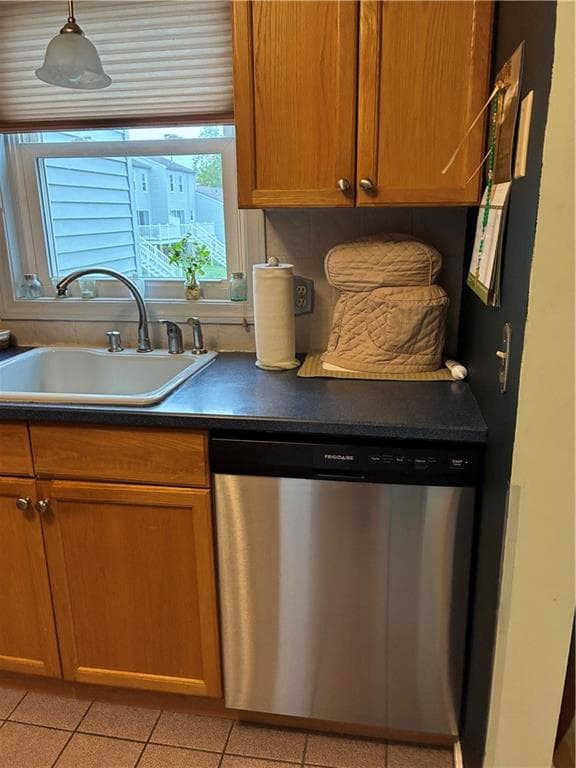 Condominium at 1 Willow Glen Circle UNIT 116, Warwick, photo 10 of 45