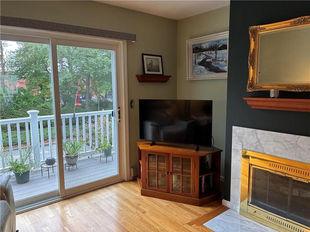 Condominium at 1 Willow Glen Circle UNIT 116, Warwick, photo 18 of 45