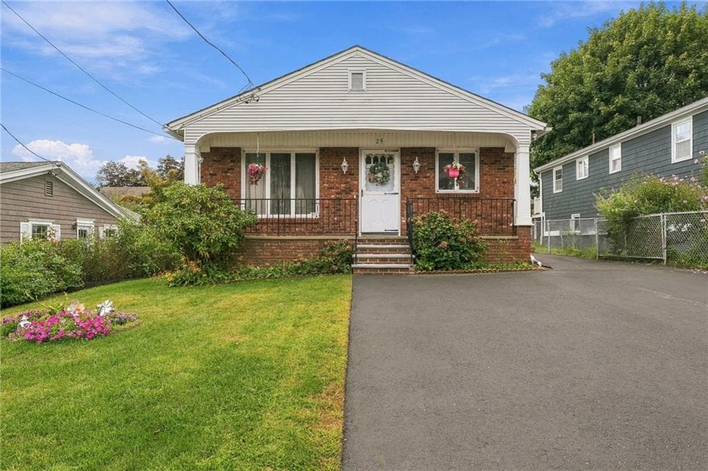 Single Family Residence at 25 Sherman Avenue, North Providence, photo 2 of 46