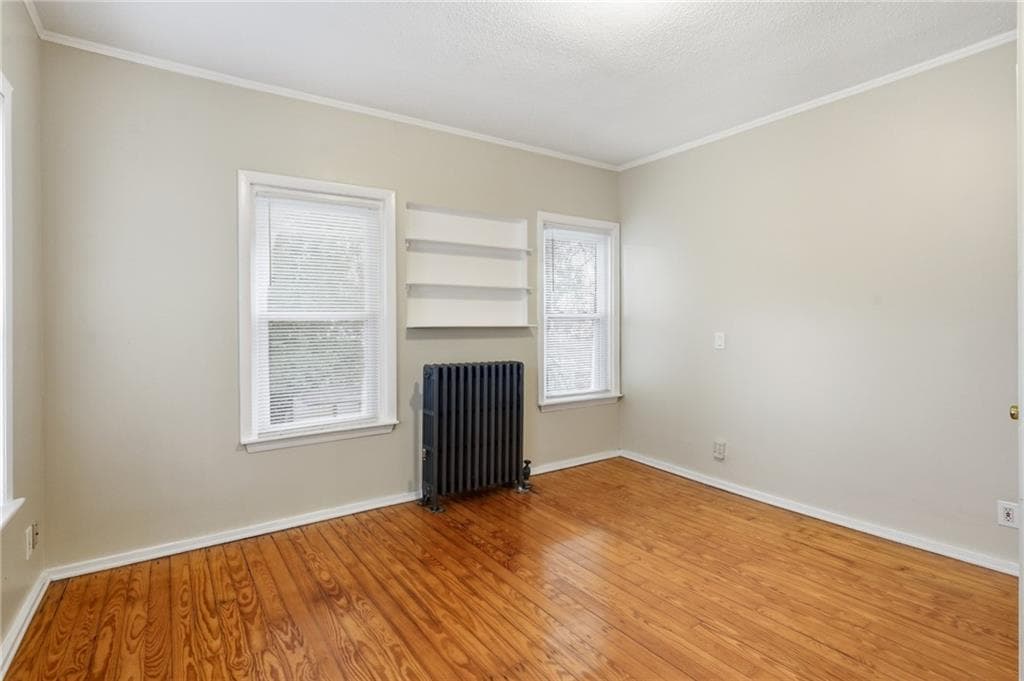 Multi Family at 7 Broad Street, Warwick, photo 11 of 49