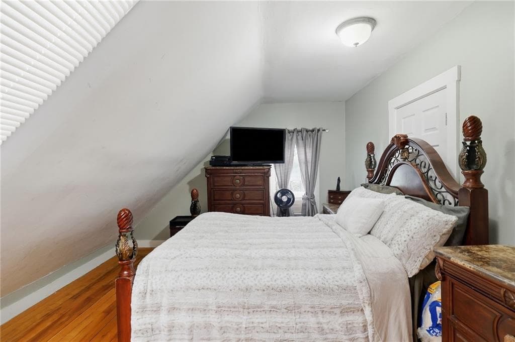 Multi Family at 7 Broad Street, Warwick, photo 29 of 49