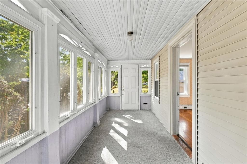 Single Family Residence at 11 Tourtelott Avenue, Warwick, photo 6 of 19