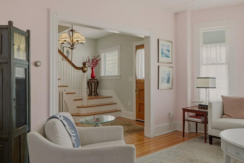 Single Family Residence at 14 Mann Avenue, Newport, photo 13 of 27