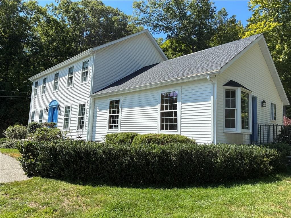Single Family Residence at 322 Nate Whipple Highway, Cumberland, photo 3 of 50
