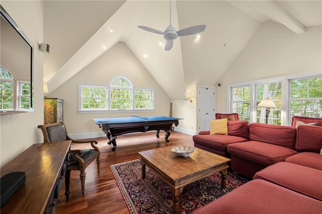 Single Family Residence at 31 Calvert Place, Jamestown, photo 26 of 42