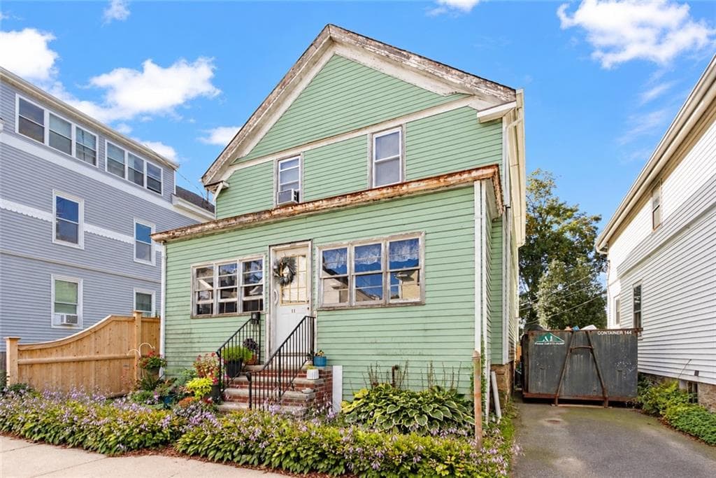 Single Family Residence at 11 Carey Street, Newport, photo 2 of 13