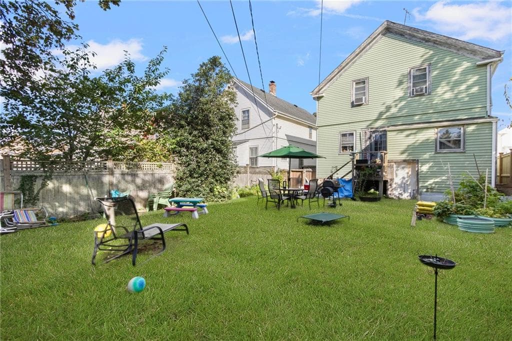 Single Family Residence at 11 Carey Street, Newport, photo 5 of 13