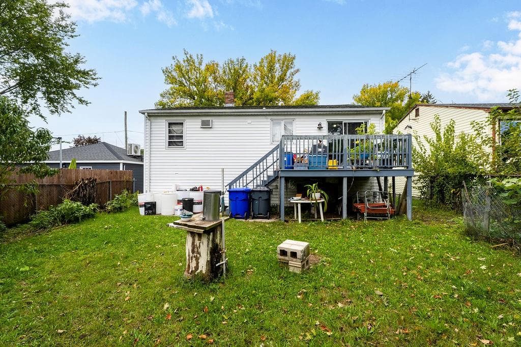 Single Family Residence at 81 Petteys Avenue, Providence, photo 27 of 27