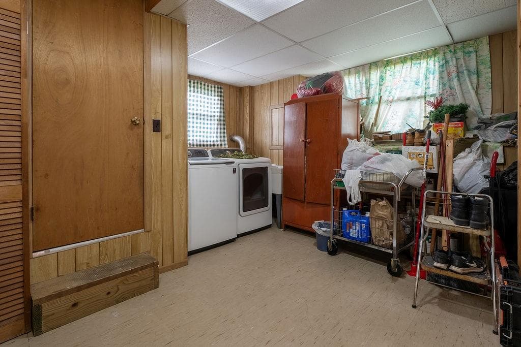 Single Family Residence at 81 Petteys Avenue, Providence, photo 17 of 27