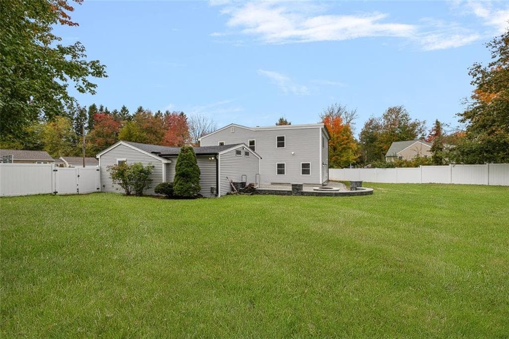 Single Family Residence at 3 Massasoit Passage, Cumberland, photo 39 of 50