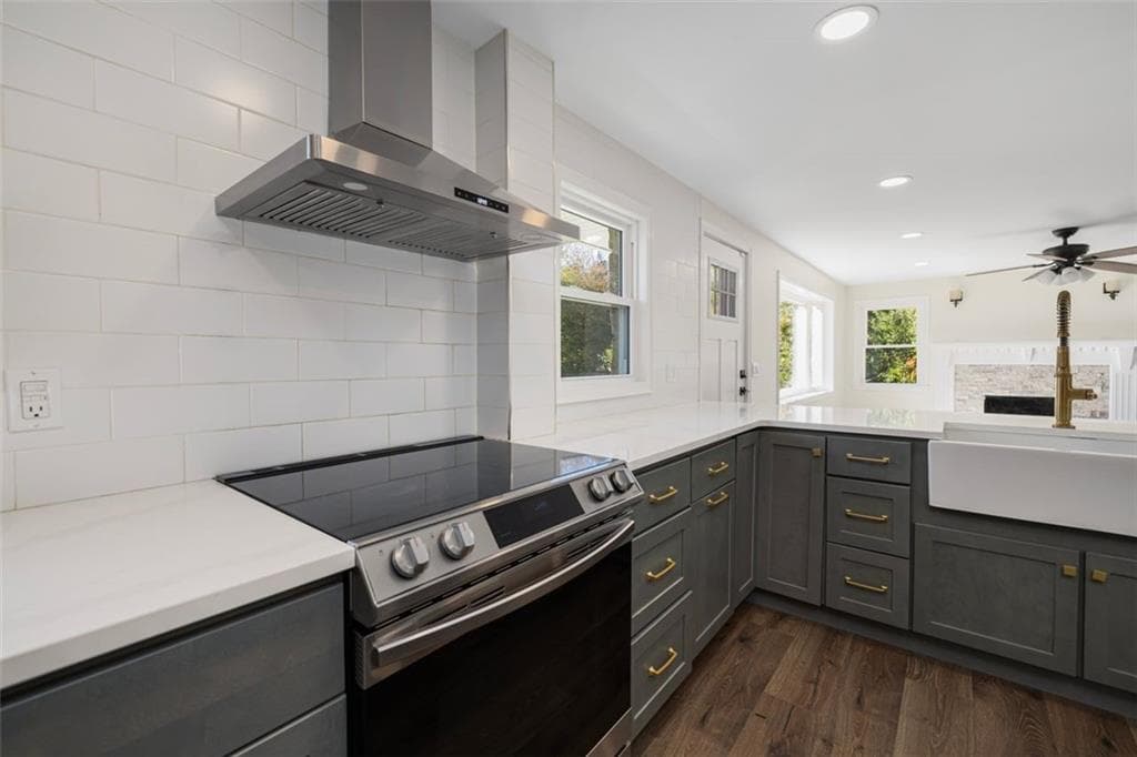 Single Family Residence at 3 Massasoit Passage, Cumberland, photo 8 of 50