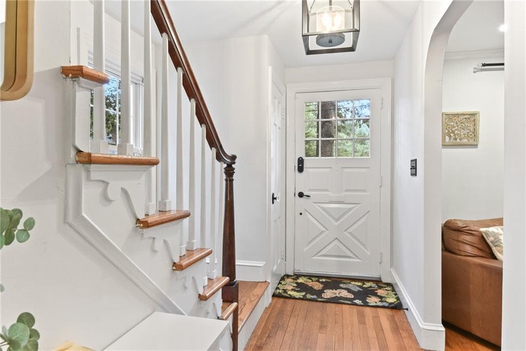 Single Family Residence at 232 Bayview Avenue, Warwick, photo 17 of 46