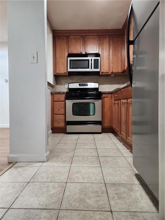 Condominium at 9 Wake Robin River UNIT 507, Lincoln, photo 3 of 21