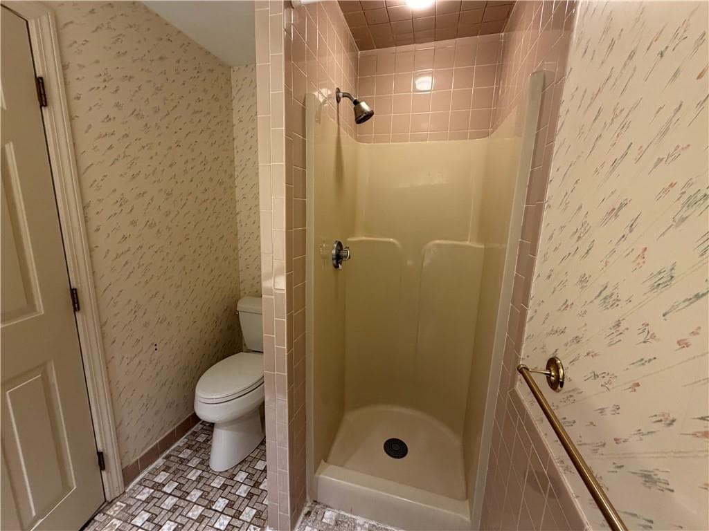 Condominium at 17 Caddy Rock Road UNIT C, North Kingstown, photo 13 of 21
