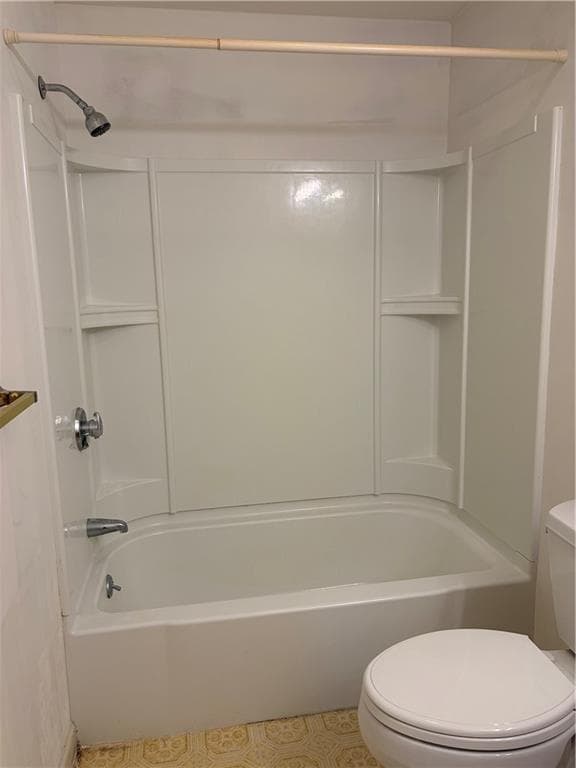 Condominium at 17 Caddy Rock Road UNIT C, North Kingstown, photo 16 of 21