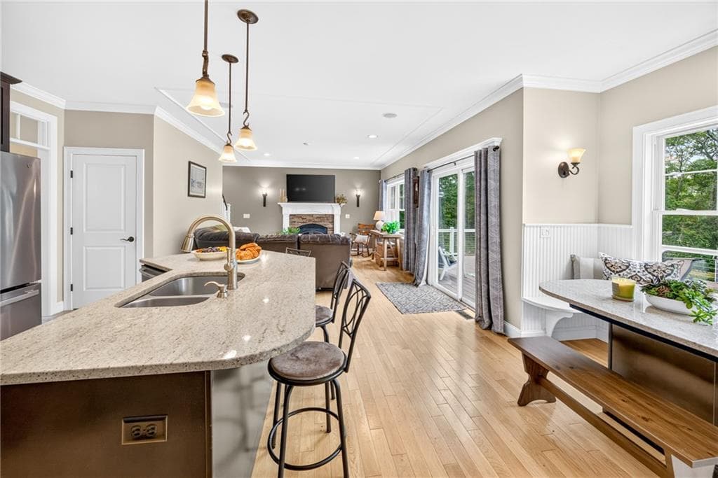 Single Family Residence at 3640 Commodore Oliver Hazard Perry Highway, South Kingstown, photo 17 of 47
