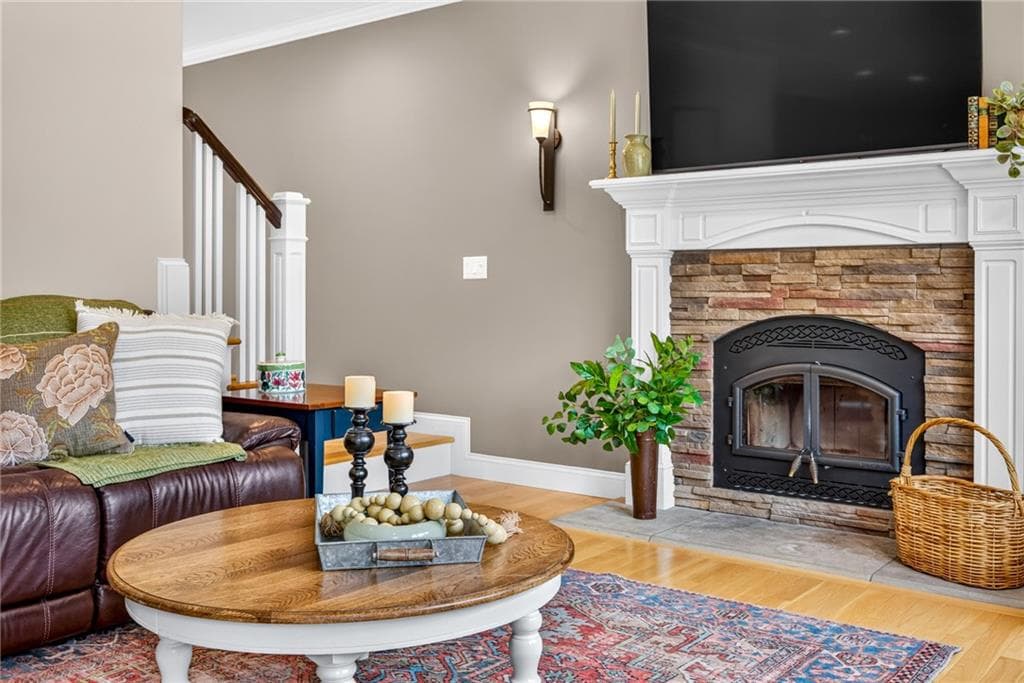 Single Family Residence at 3640 Commodore Oliver Hazard Perry Highway, South Kingstown, photo 12 of 47