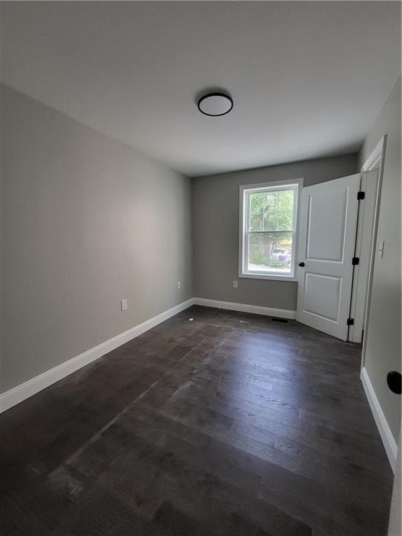 Multi Family at 729 Potters Avenue, Providence, photo 16 of 17