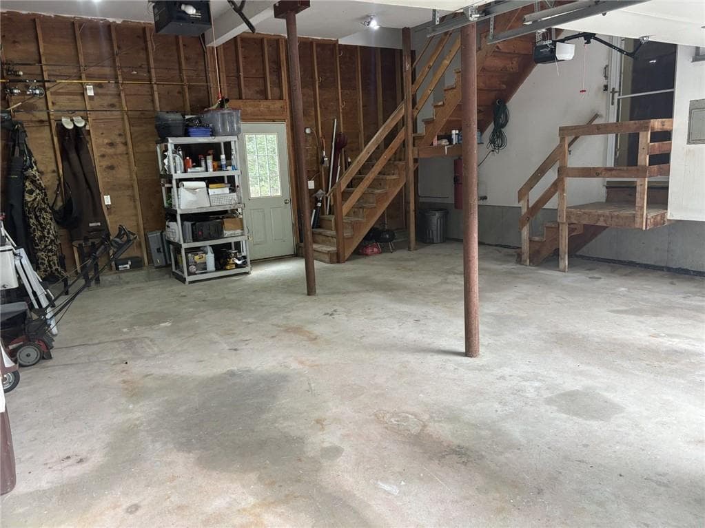 Single Family Residence at 37 Tamanaco Drive, Charlestown, photo 22 of 24