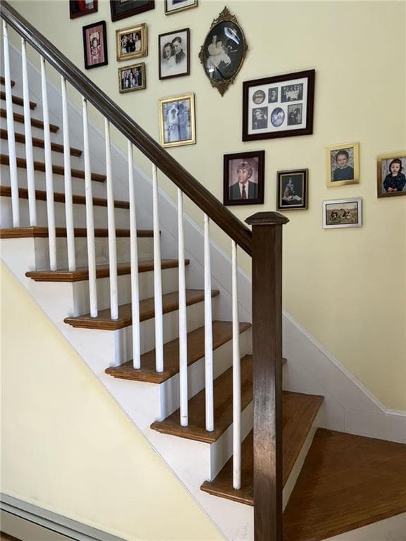 Single Family Residence at 37 Tamanaco Drive, Charlestown, photo 10 of 24