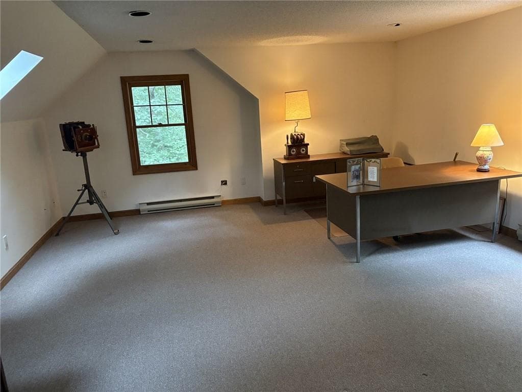 Single Family Residence at 37 Tamanaco Drive, Charlestown, photo 18 of 24