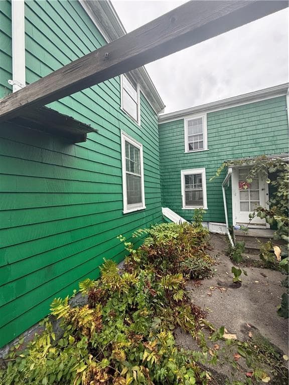 Single Family Residence at 46 Monroe Avenue, Bristol, photo 3 of 9
