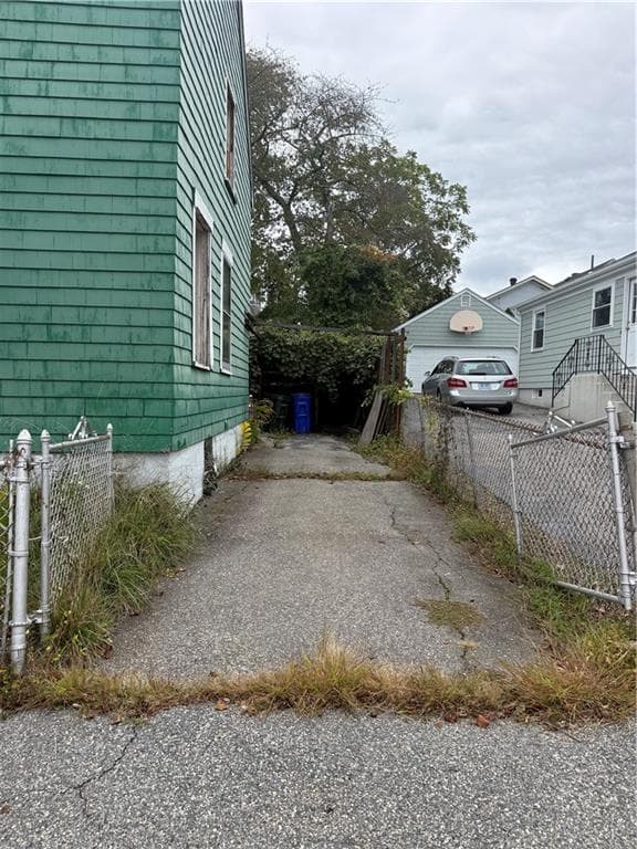 Single Family Residence at 46 Monroe Avenue, Bristol, photo 5 of 9