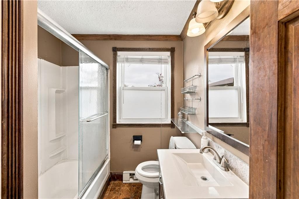 Condominium at 1588 Main Street UNIT 18, West Warwick, photo 15 of 34